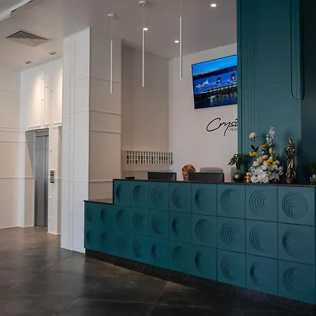 Kristal Hotel